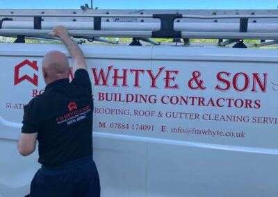 roof contractors angus